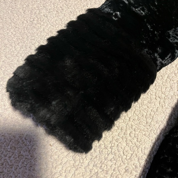 XS - Laundry By Shelli Segal Black Faux Fur Coat Vintage - Picture 4 of 6